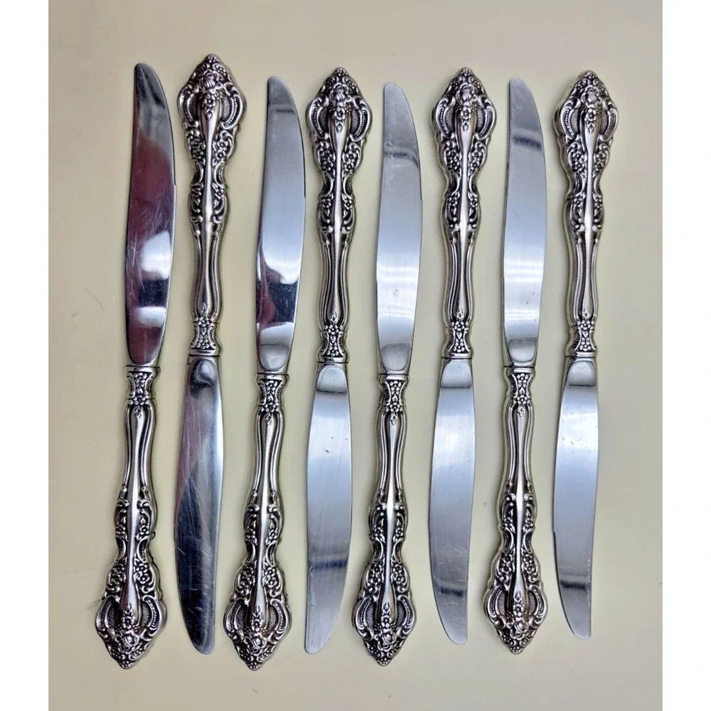 Oneida set stainless